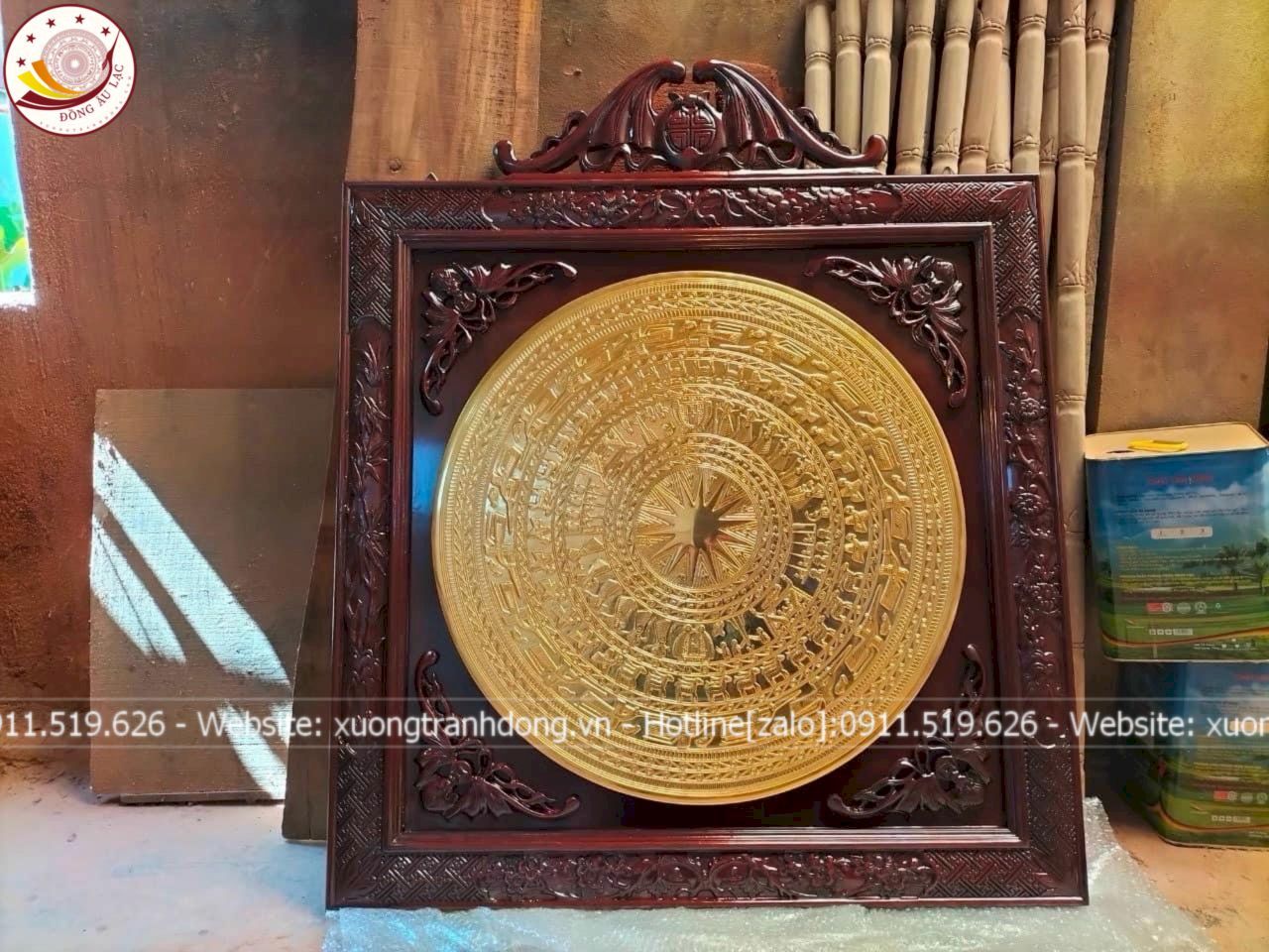 tranh trong dong dong do duc dat vang kich thuoc 1mx1m xuong tranh dong