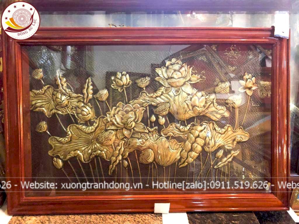 tranh hoa sen dong vang gia co 1m55x80cm xuong tranh dong