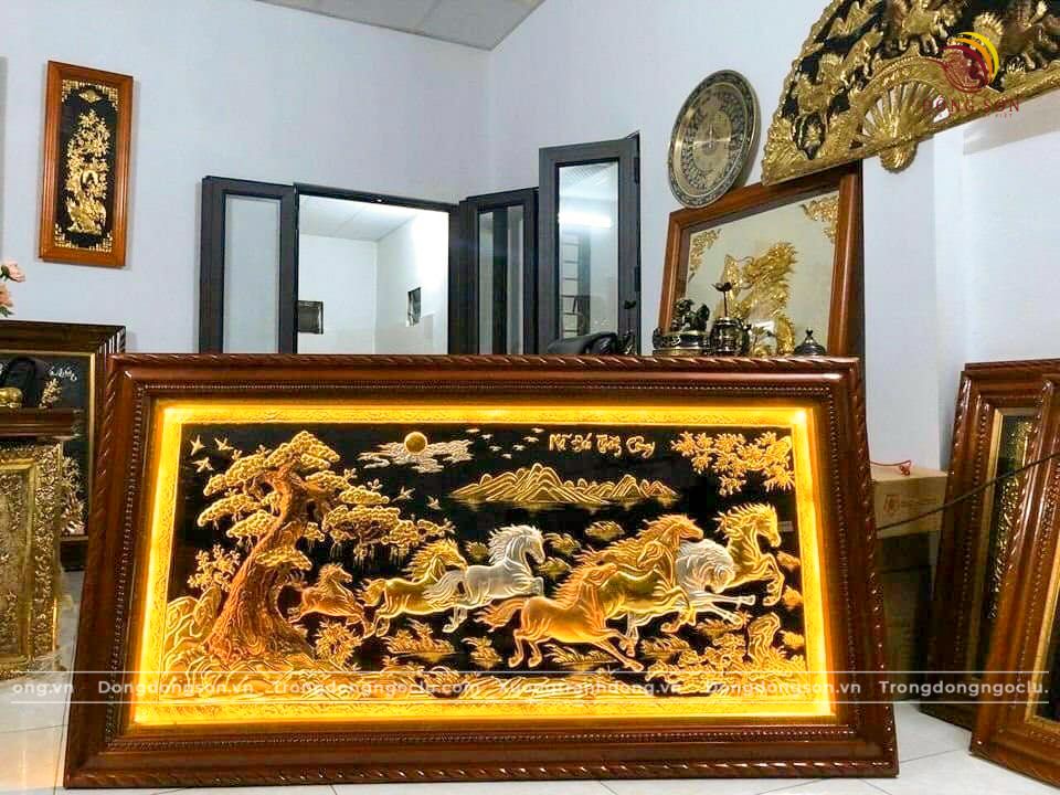 tranh ma dao thanh cong dong vang nen den dat vang kt 1m7x90cm