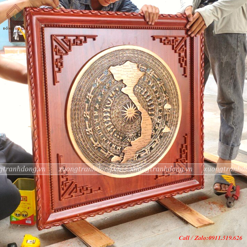 tranh mat trong dong kich thuoc 90 90cm