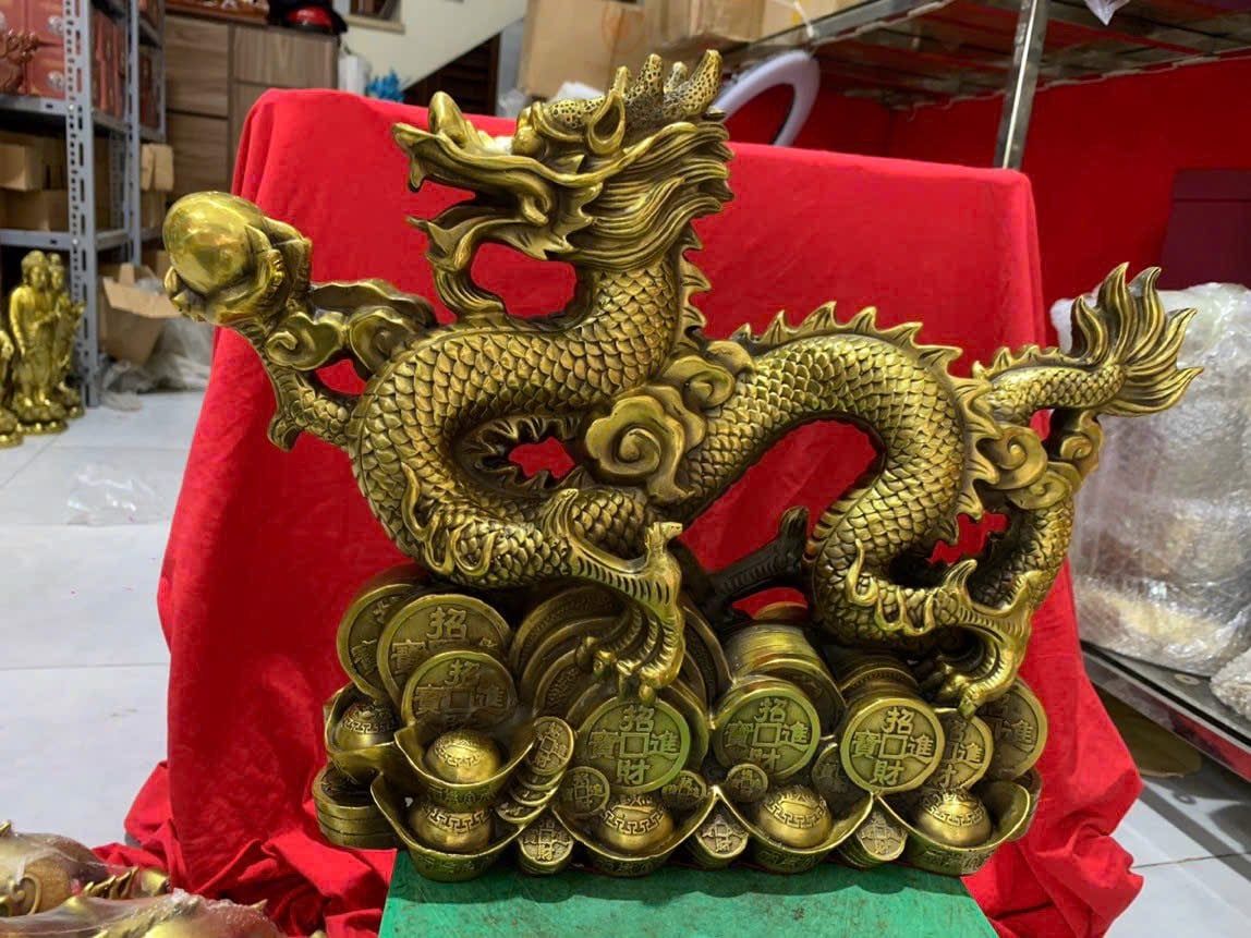 tuong rong giu ngoc de tien dong vang cao 36cm ngang 28cm nang 6kg xuong tranh dong