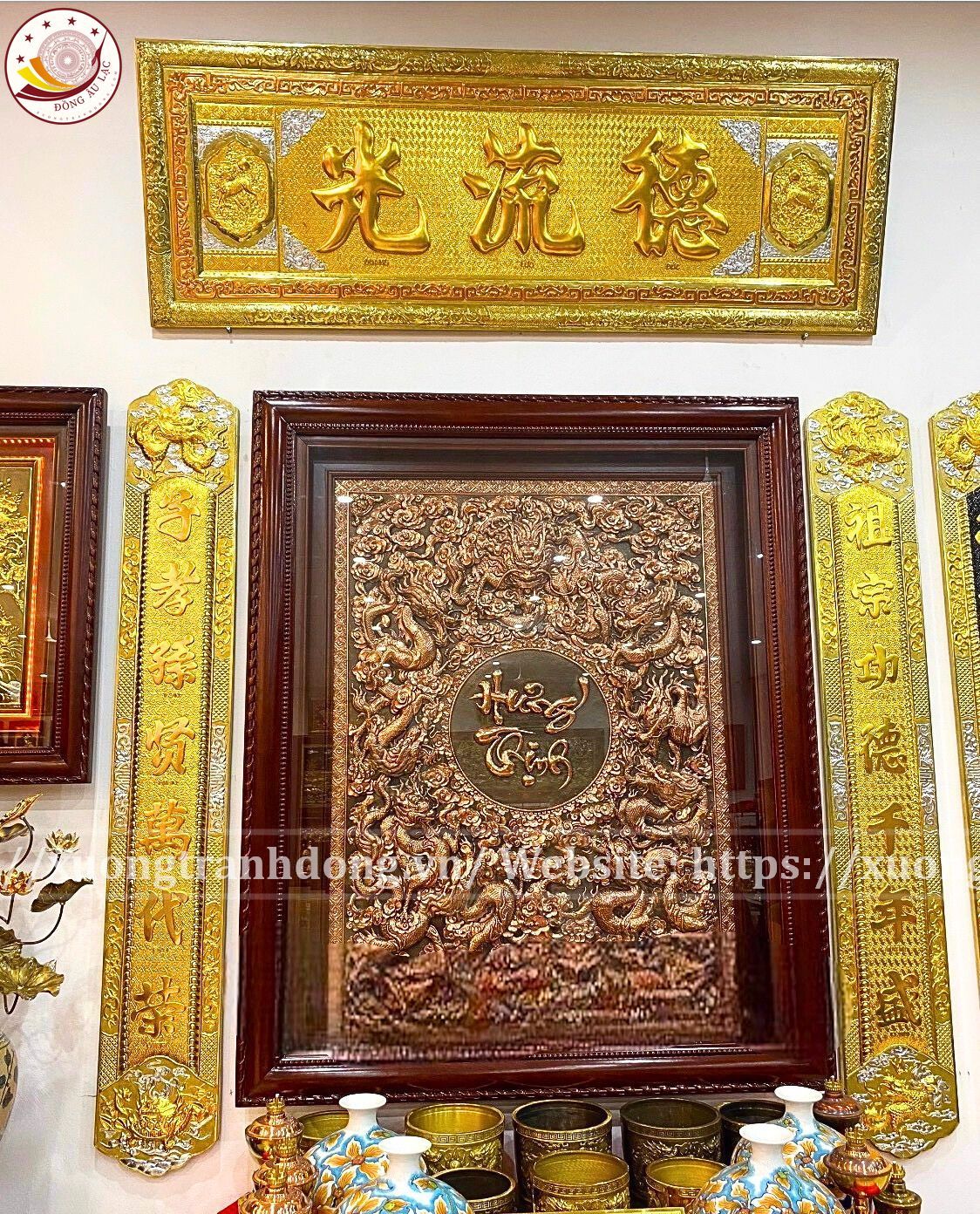 dai tu cau doi dong vang 197cm xuong tranh dong