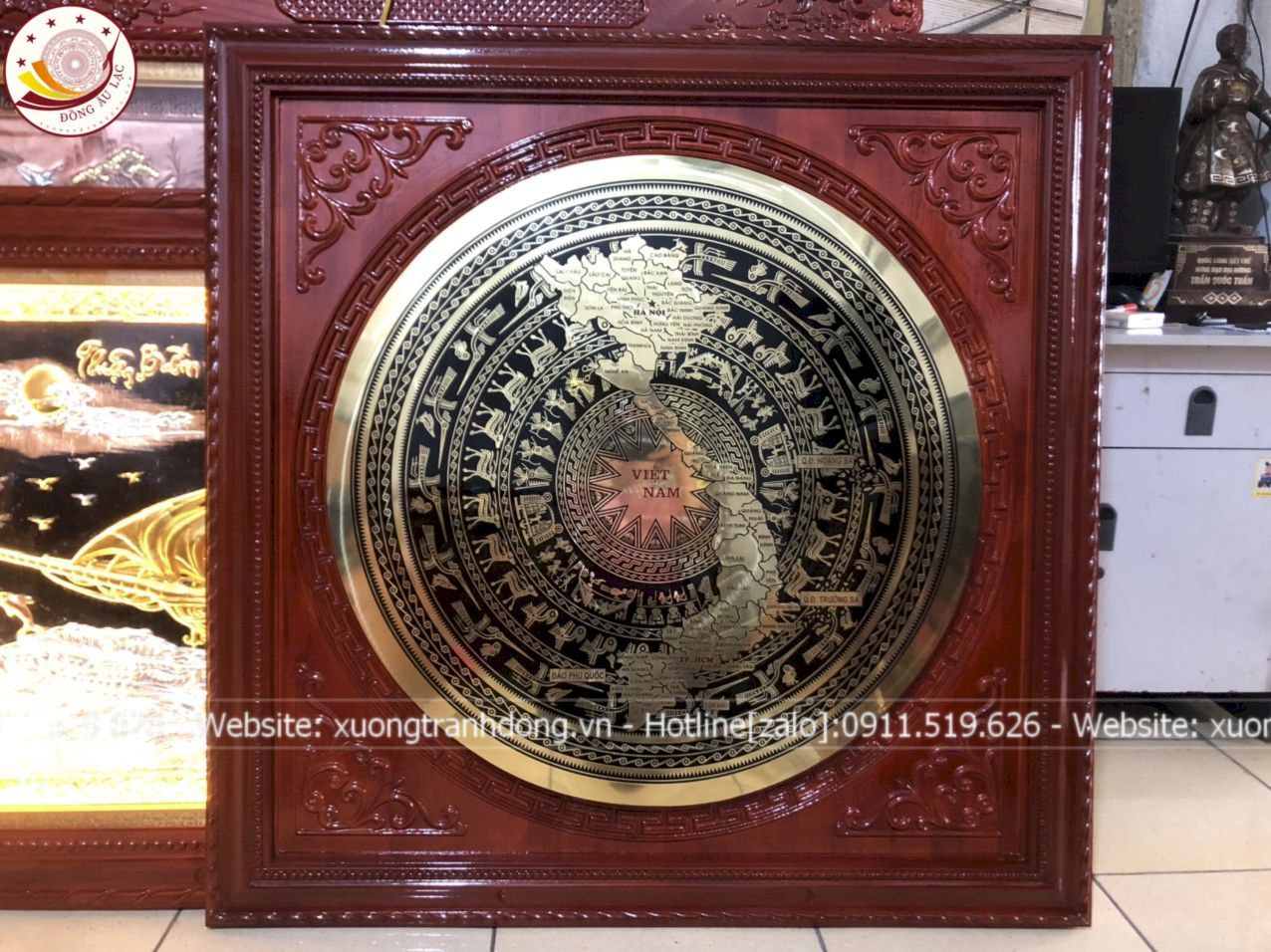 tranh trong dong dong vang kich thuoc 1m1x1m1 xuong tranh dong