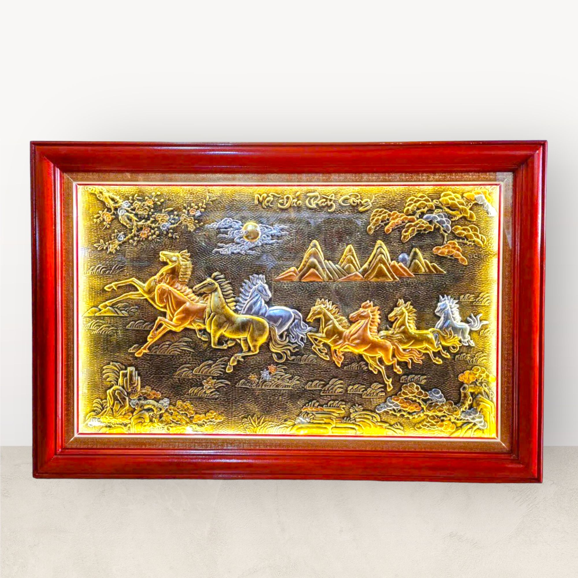 tranh qua tang ma dao thanh cong dong vang nen xuoc dat vang bac kich thuoc 72x112cm mau 1 xuong tranh dong