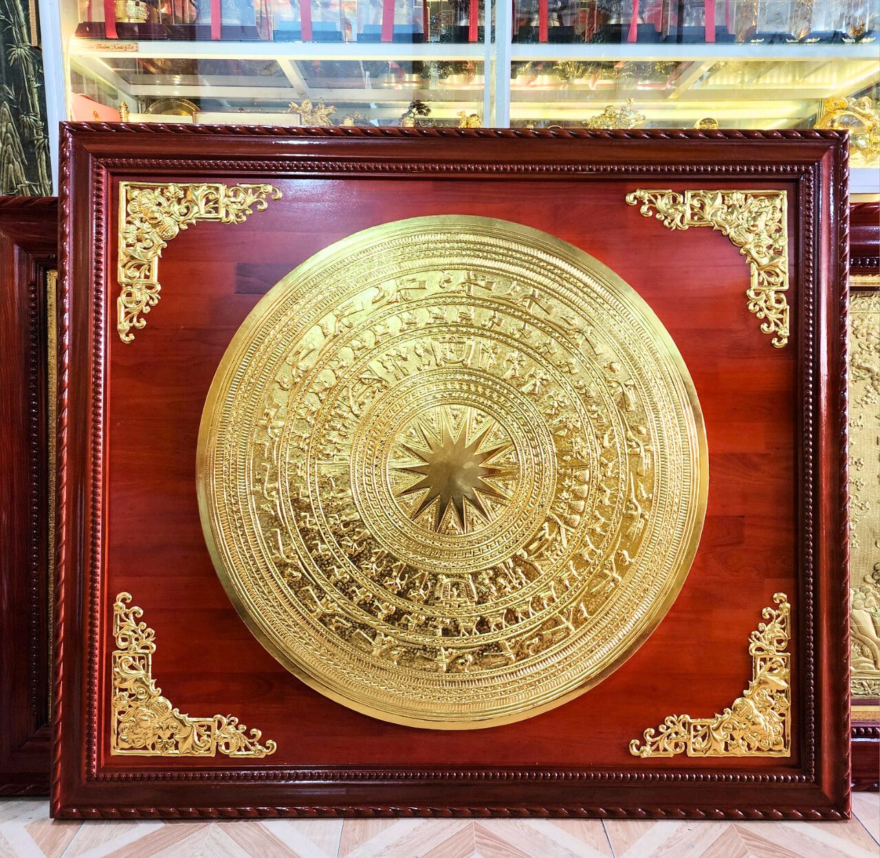 tranh trong dong dong vang dat vang kich thuoc 1m27x1m27 xuong tranh dong
