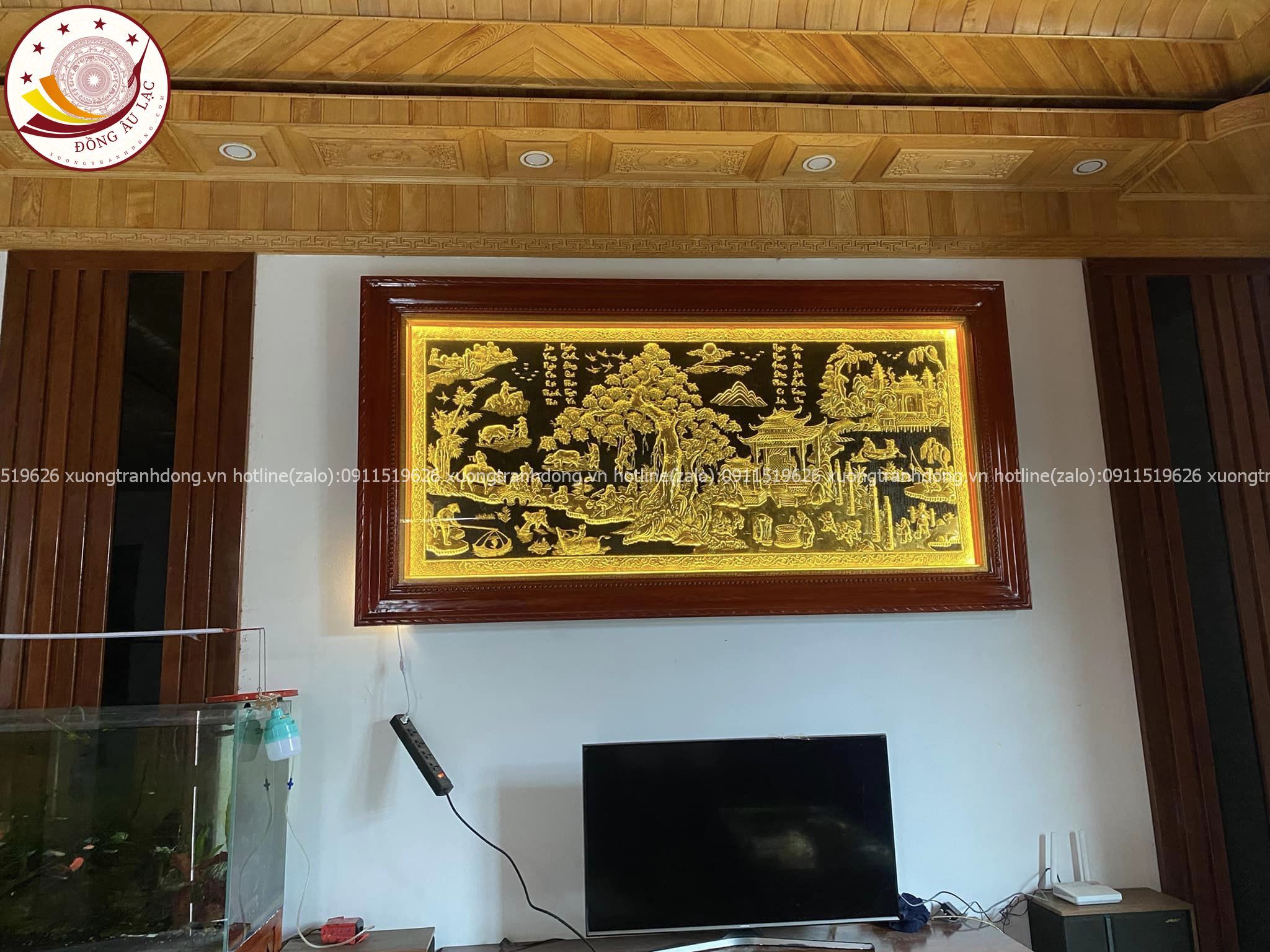 tranh dong que bang dong vang nen xuoc dat vang bac khung huong kich thuoc 1m20x2m30 xuong tranh dong