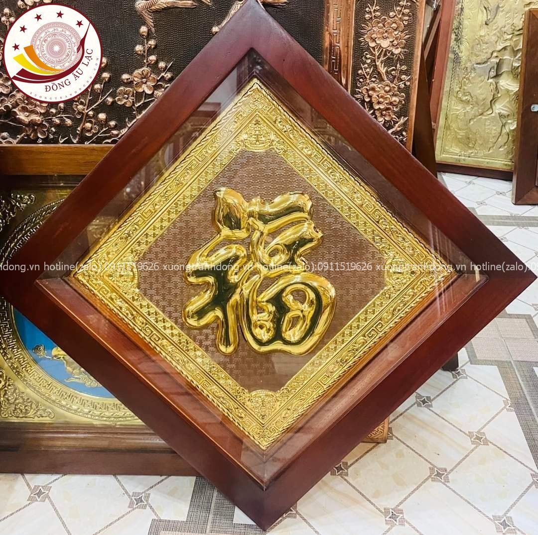 tranh qua tang chu phuc bang dong vang ma vang 24k kich thuoc 48x48cm mau 4 xuong tranh dong