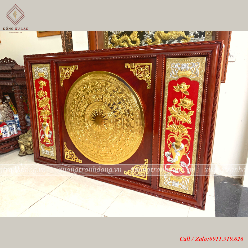 tranh trong luc binh nen do ma vang 24k kich thuoc 107x155cm