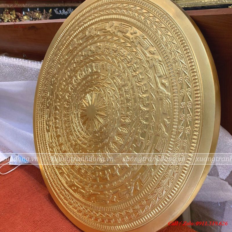mat trong dong duc noi duong kinh 80cm thep vang 24k