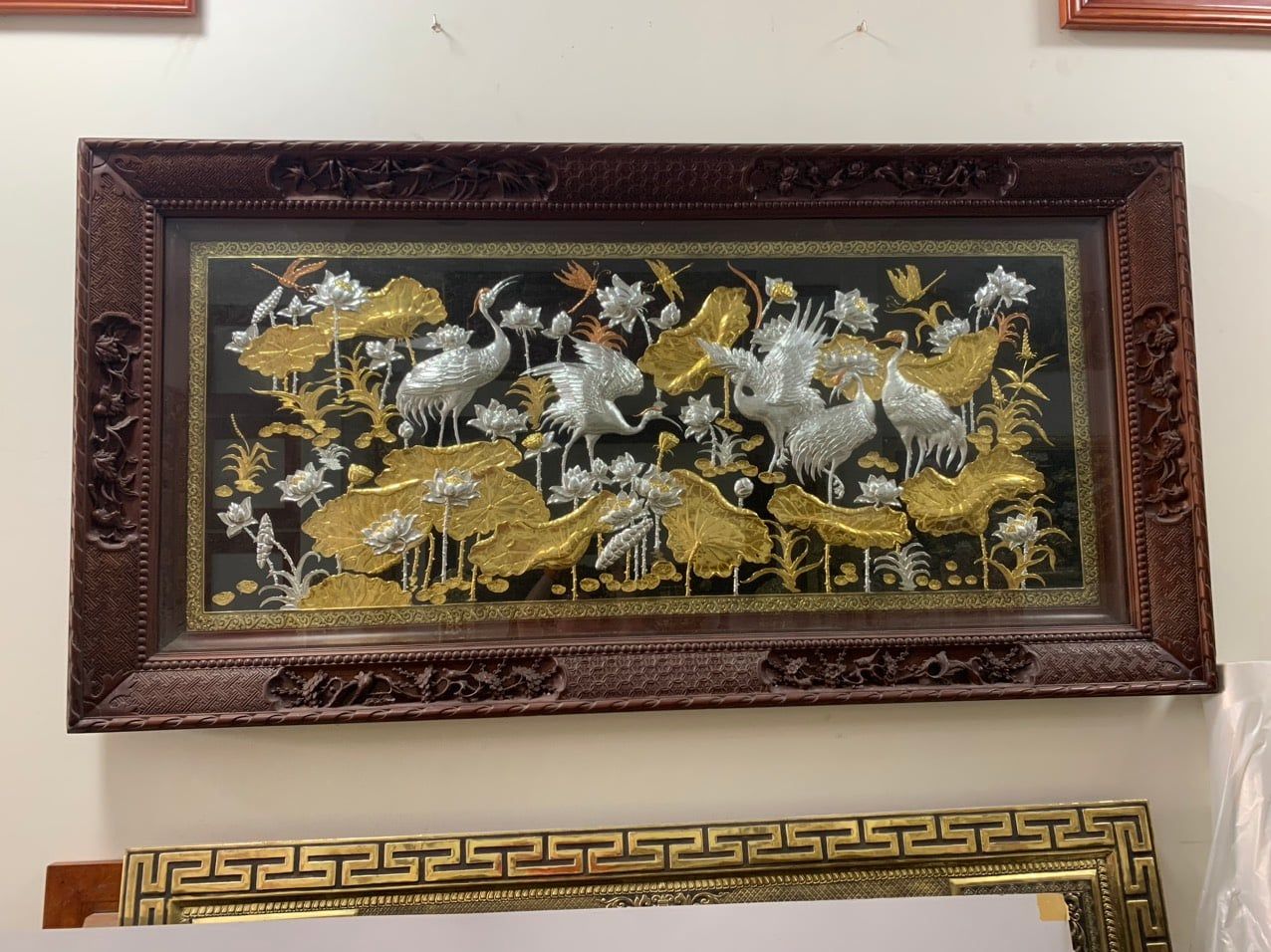 tranh sen hac dong vang dat vang bac khung go kt 1m97x1m07 xuong tranh dong