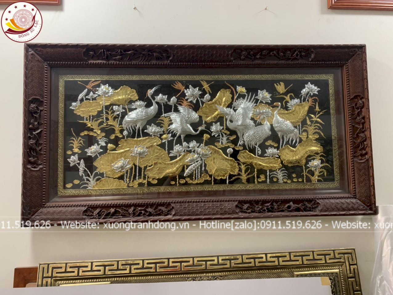 tranh sen hac dong vang dat vang bac khung go kt 1m97x1m07 xuong tranh dong