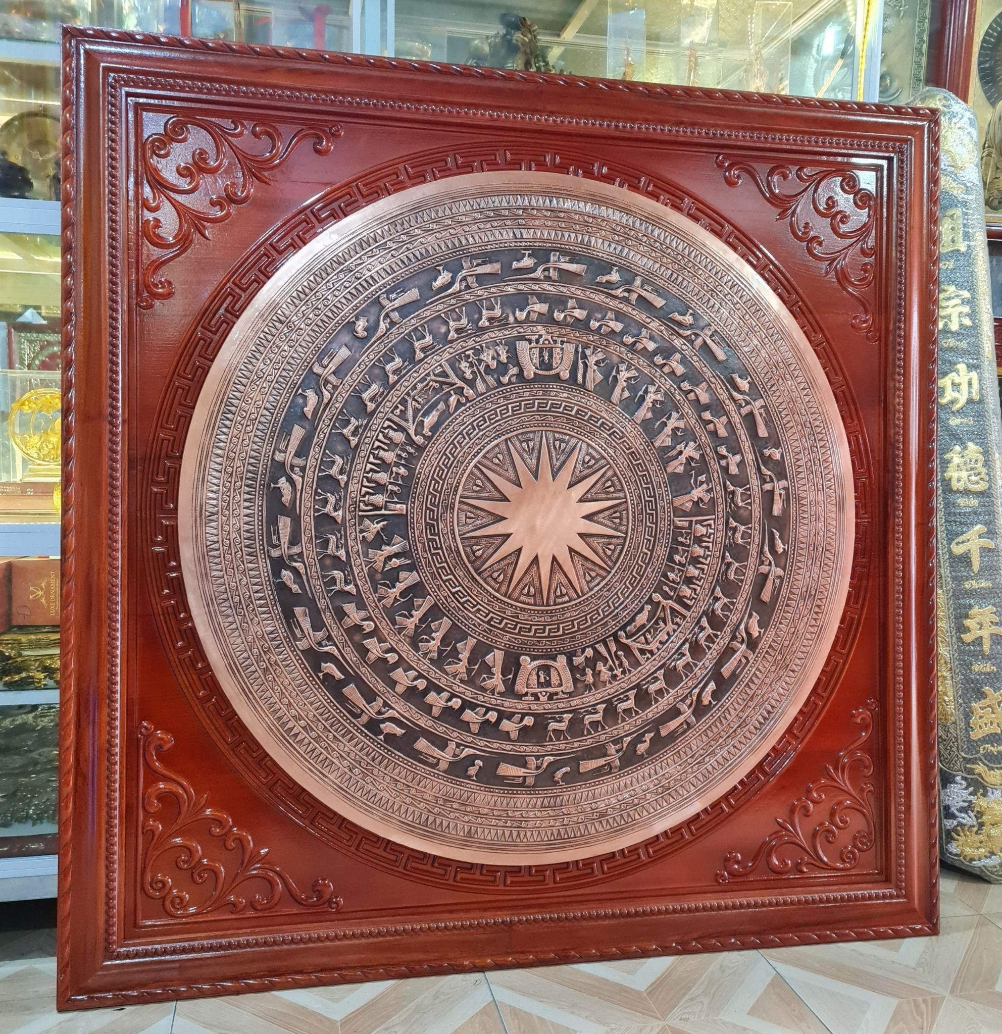 tranh trong dong do gia co kich thuoc 1m27x1m27 xuong tranh dong