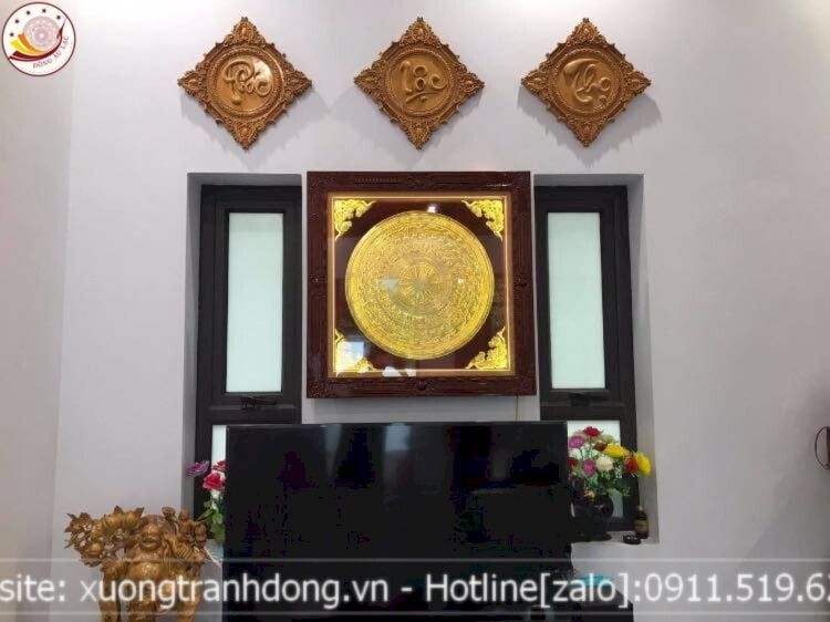 tranh trong dong dong vang dat vang kich thuoc 95x95cm xuong tranh dong