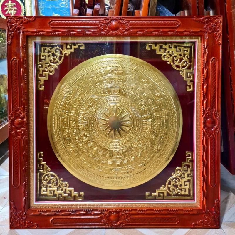 tranh trong dong dat vang kich thuoc 90 90