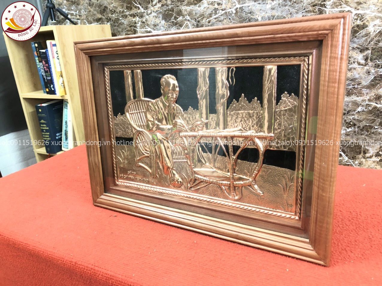 tranh qua tang danh nhan tranh bac ho ngoi ghe may dong vang kich thuoc 38x54cm mau 1 xuong tranh dong