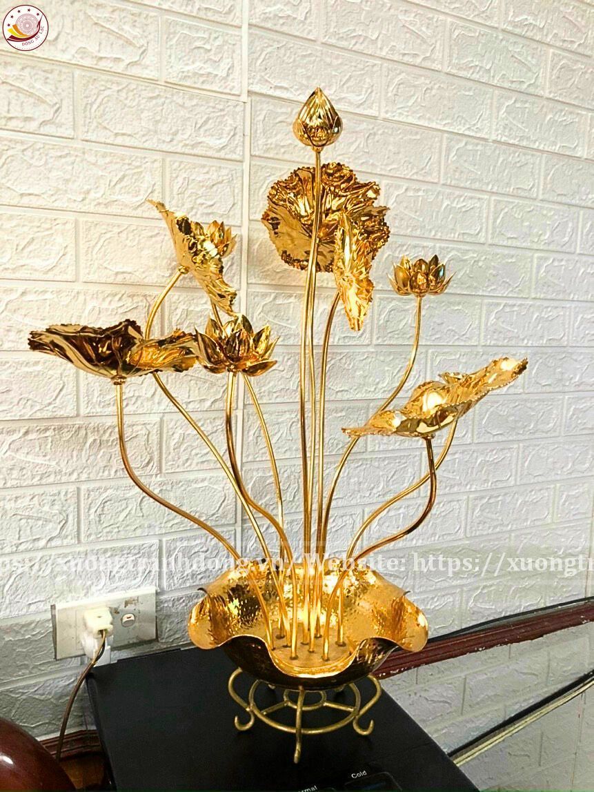 chau hoa sen 10 canh dong vang xuong tranh dong