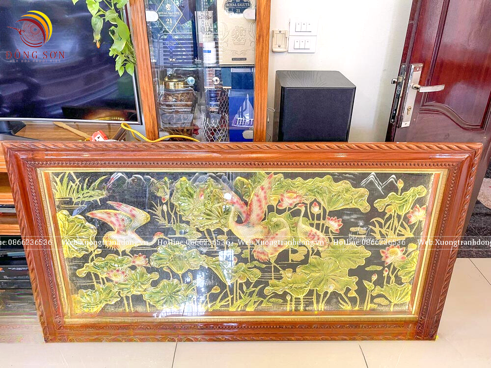tranh đồng treo phòng thờ