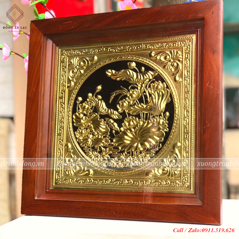 tranh hoa sen nen den bang dong kich thuoc 38 38