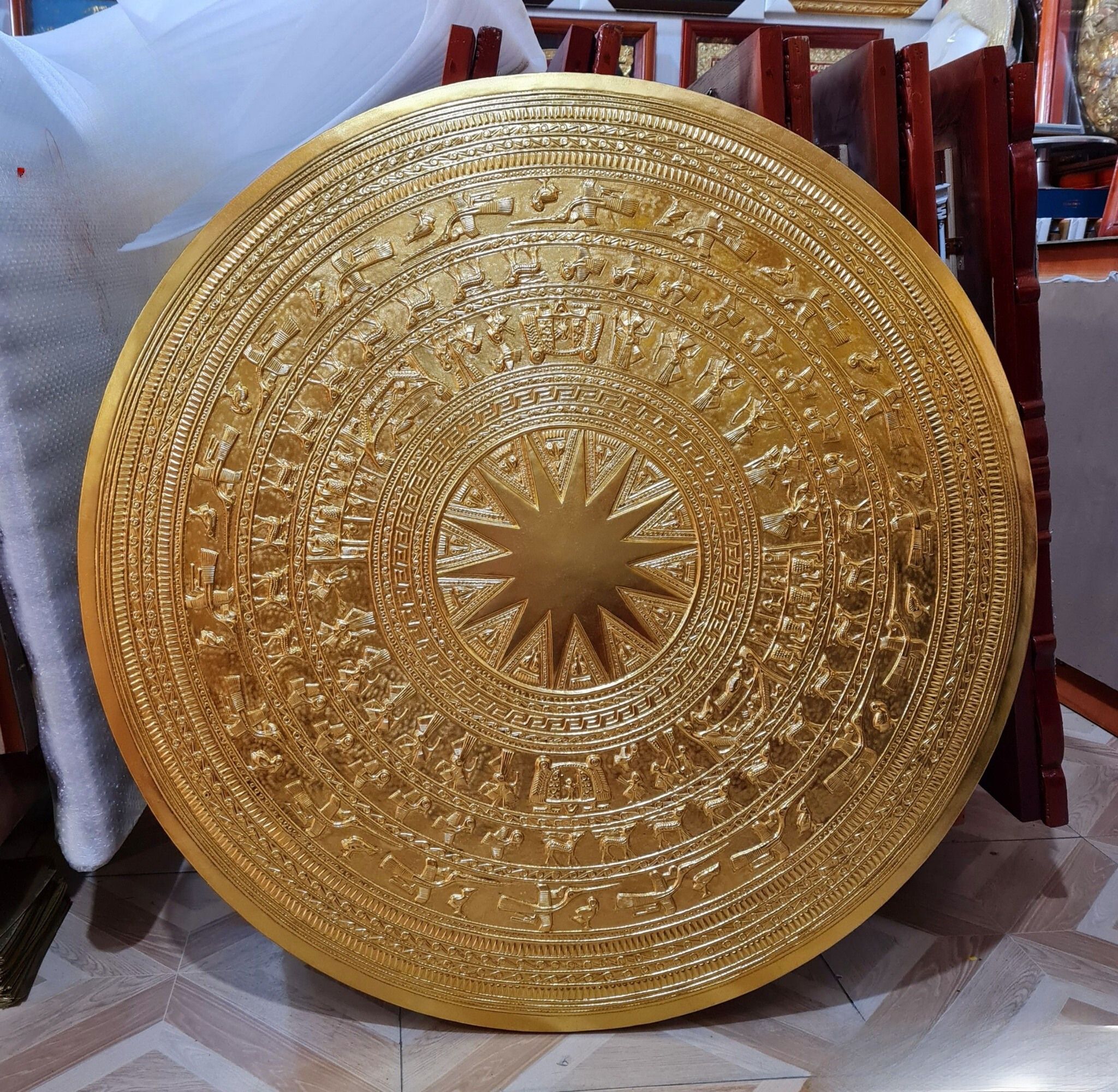 mat trong dong dong vang dat vang duong kinh 80cm xuong tranh dong