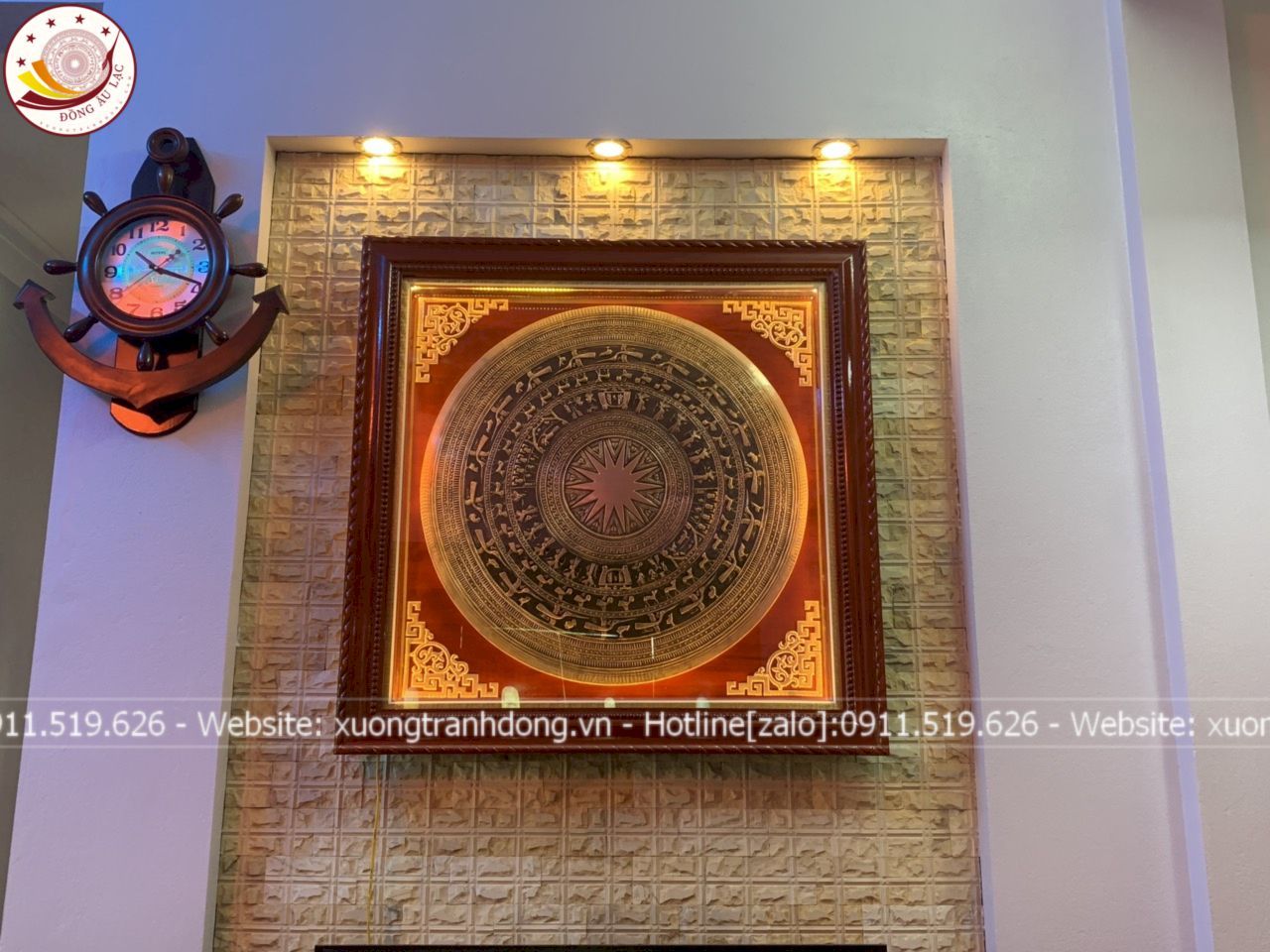 tranh trong dong dong vang gia co kich thuoc 127x127cm xuong tranh dong