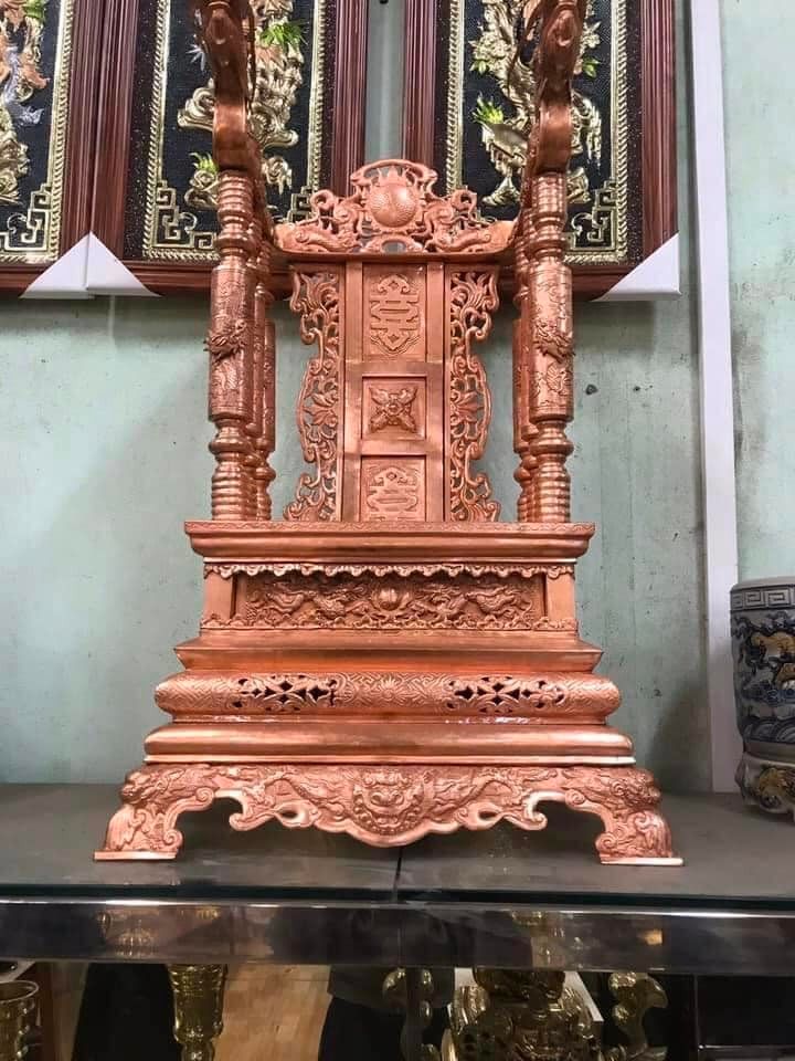 ngai tho dong vang do moc cao 81cm xuong tranh dong