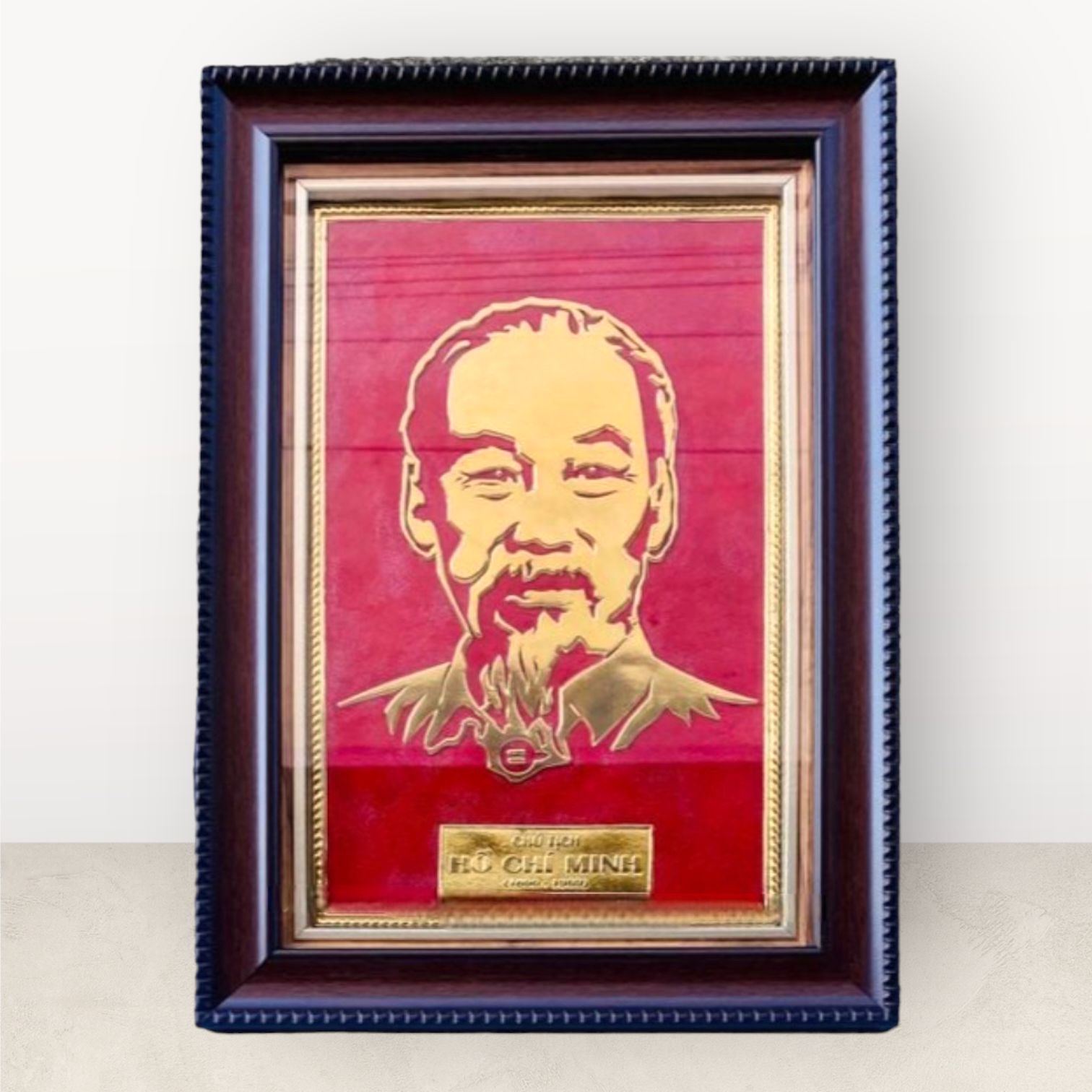 tranh qua tang danh nhan tranh bac ho bang dong vang kich thuoc 28x38cm xuong tranh dong