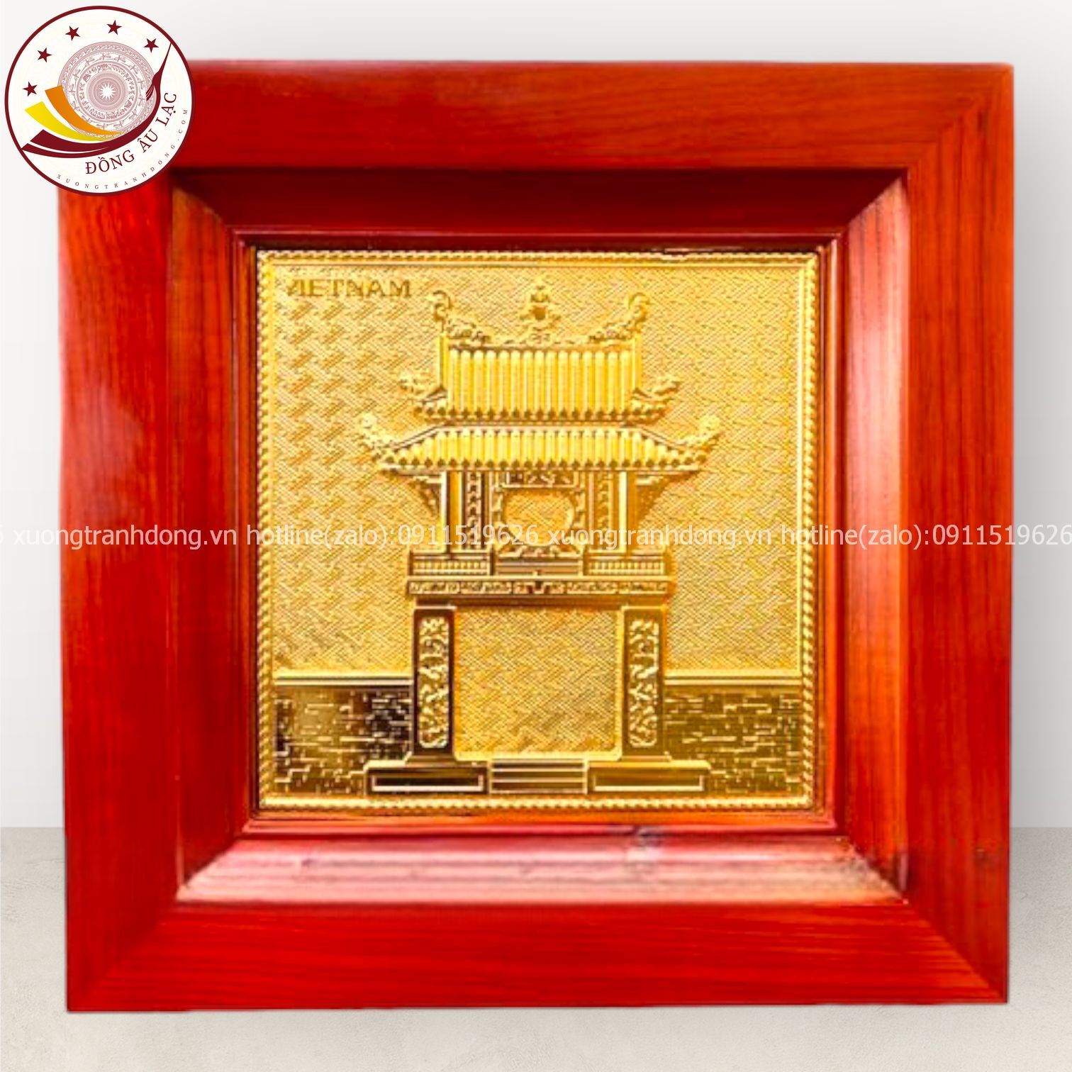 tranh qua tang danh lam van mieu bang dong vang ma vang 24k de ban kich thuoc 28x28cm xuong tranh dong