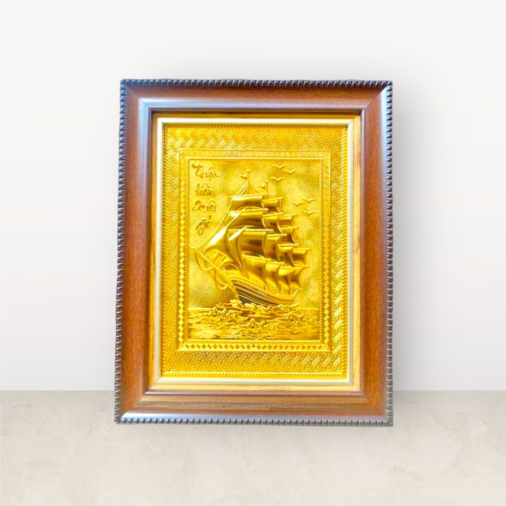 tranh qua tang thuan buom xuoi gio dong vang dat vang kich thuoc 28x34cm mau 6 xuong tranh dong