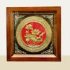 tranhquatanghoasendongvangkichthuoc38x38cmmau2xuongtranhdong