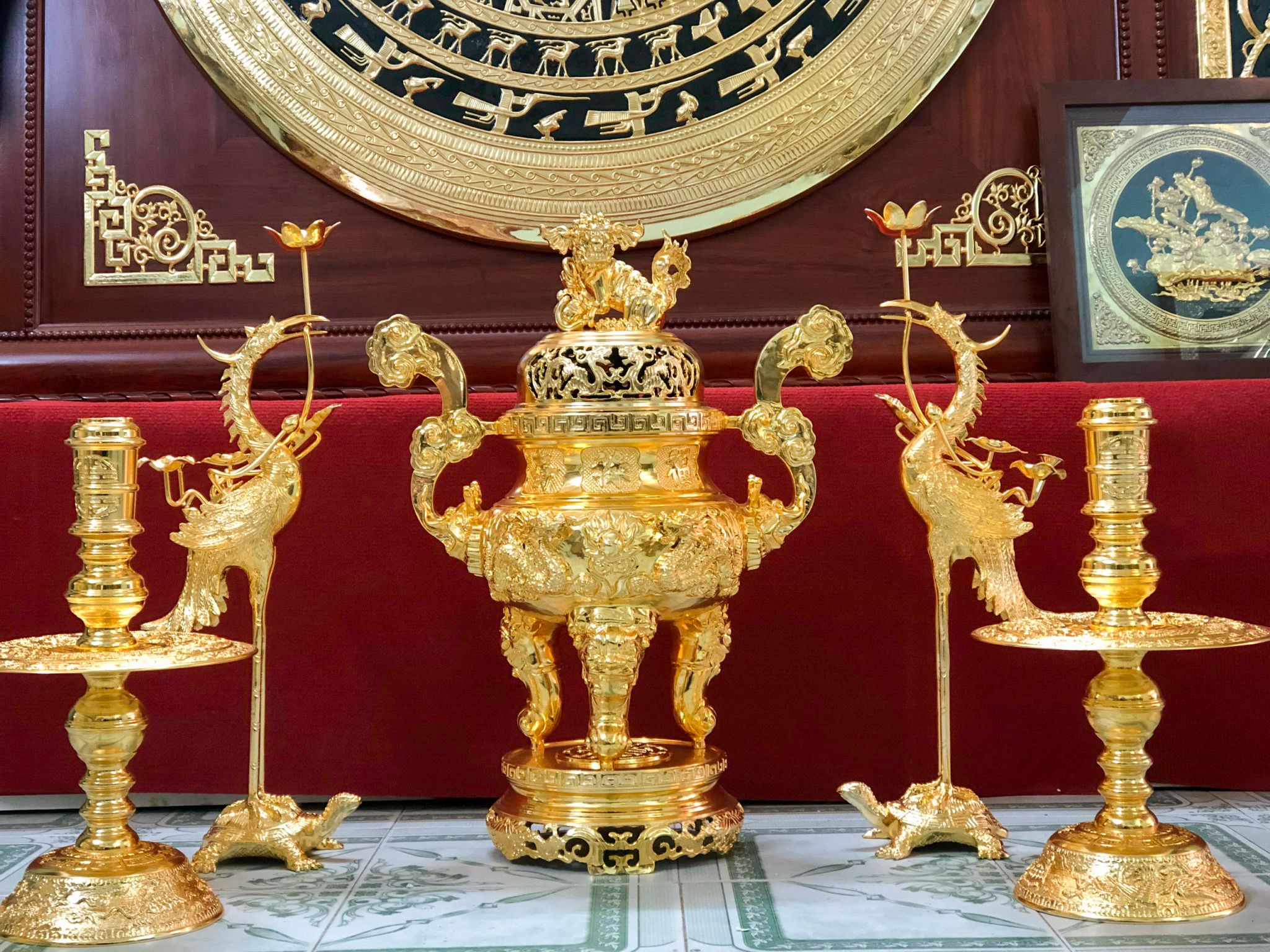 bo ngu su dong vang ma vang 24k dinh rong cao 60cm nen hoa van xuong tranh dong