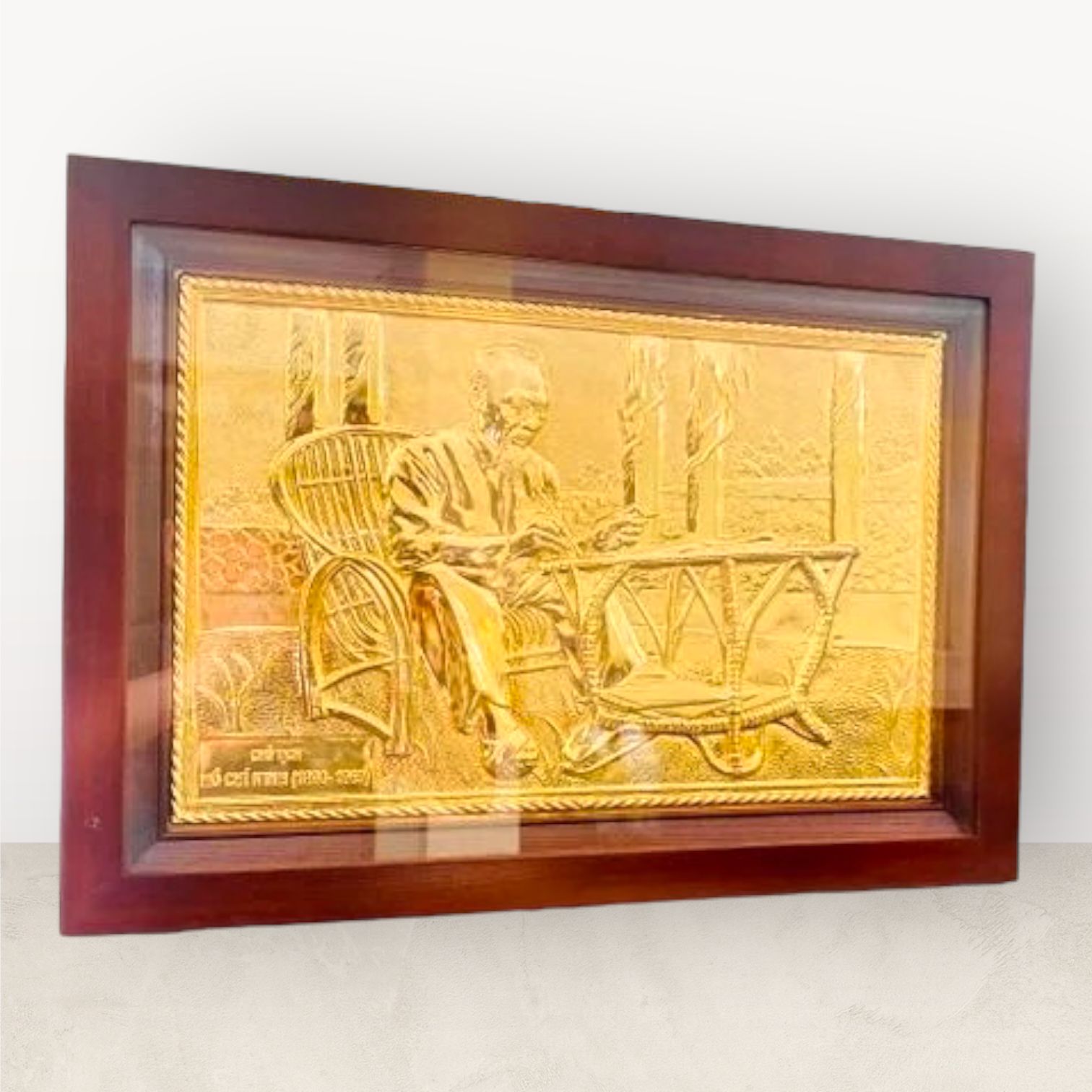 tranh qua tang danh nhan tranh bac ho ngoi ghe may dong vang ma vang 24k kich thuoc 38x54cm xuong tranh dong