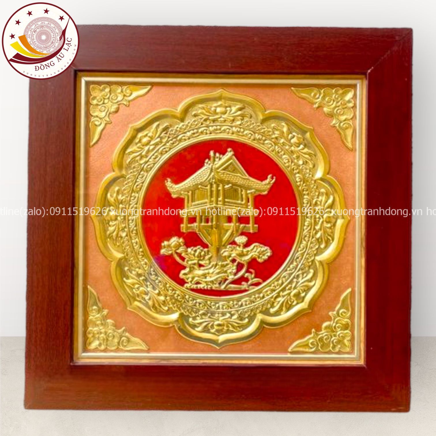 tranh qua tang danh lam chua mot cot dong vang de ban kich thuoc 42x42cm mau 3 xuong tranh dong