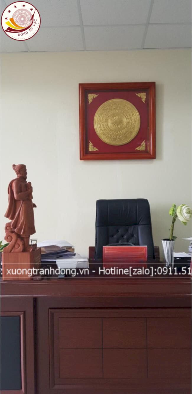 tranh trong dong dong vang dat vang kich thuoc 85x85cm xuong tranh dong