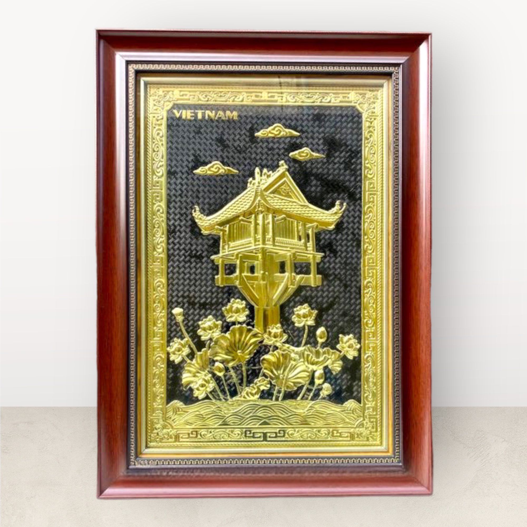 tranh qua tang danh lam chua mot cot dong vang de ban kich thuoc 48x68cm mau 1 xuong tranh dong