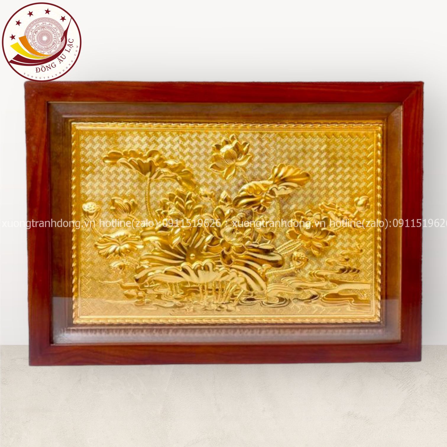 tranh qua tang hoa sen dong vang ma vang 24k kich thuoc 38x54cm mau 3 xuong tranh dong