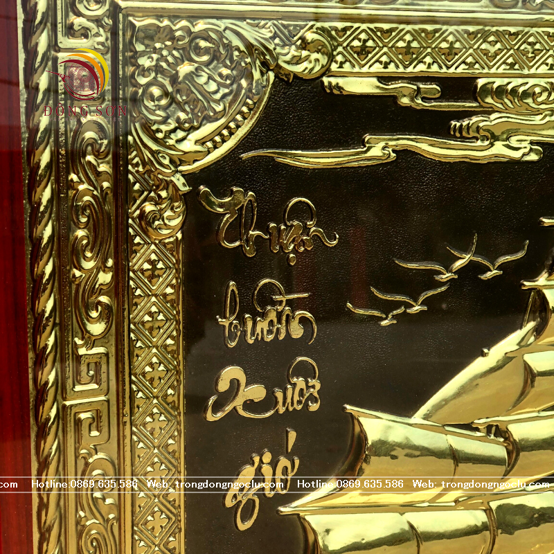 tranh thuan buom xuoi gio bang dong nen den khung go huong cao cap tranh qua tang dep kich thuoc 108cm x 68cm