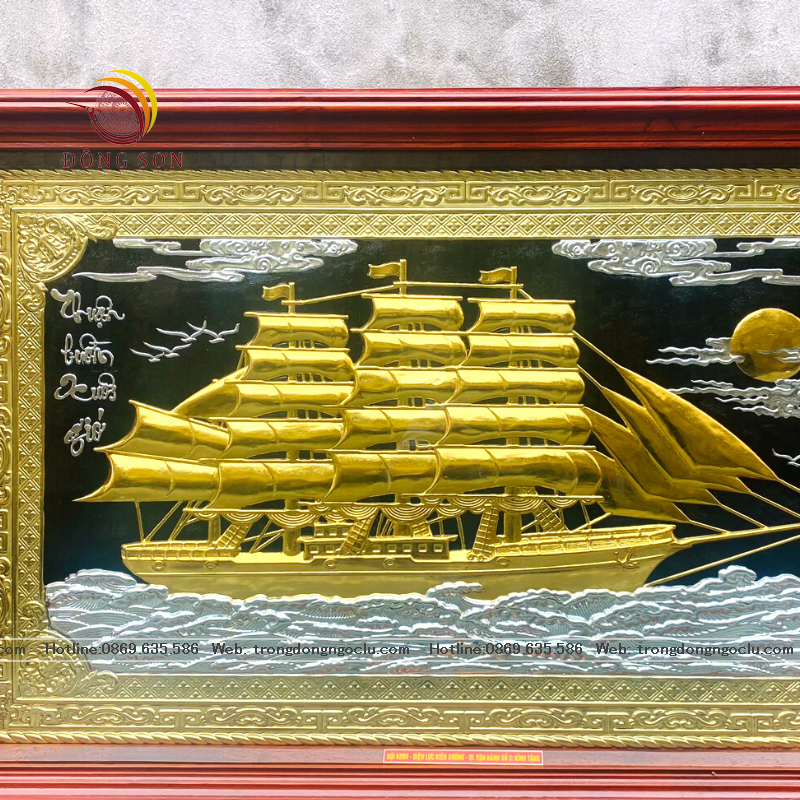 tranh thuan buom xuoi gio bang dong nen den dat vang khung go cao cap tranh qua tang dep kich thuoc 108cm x 68cm