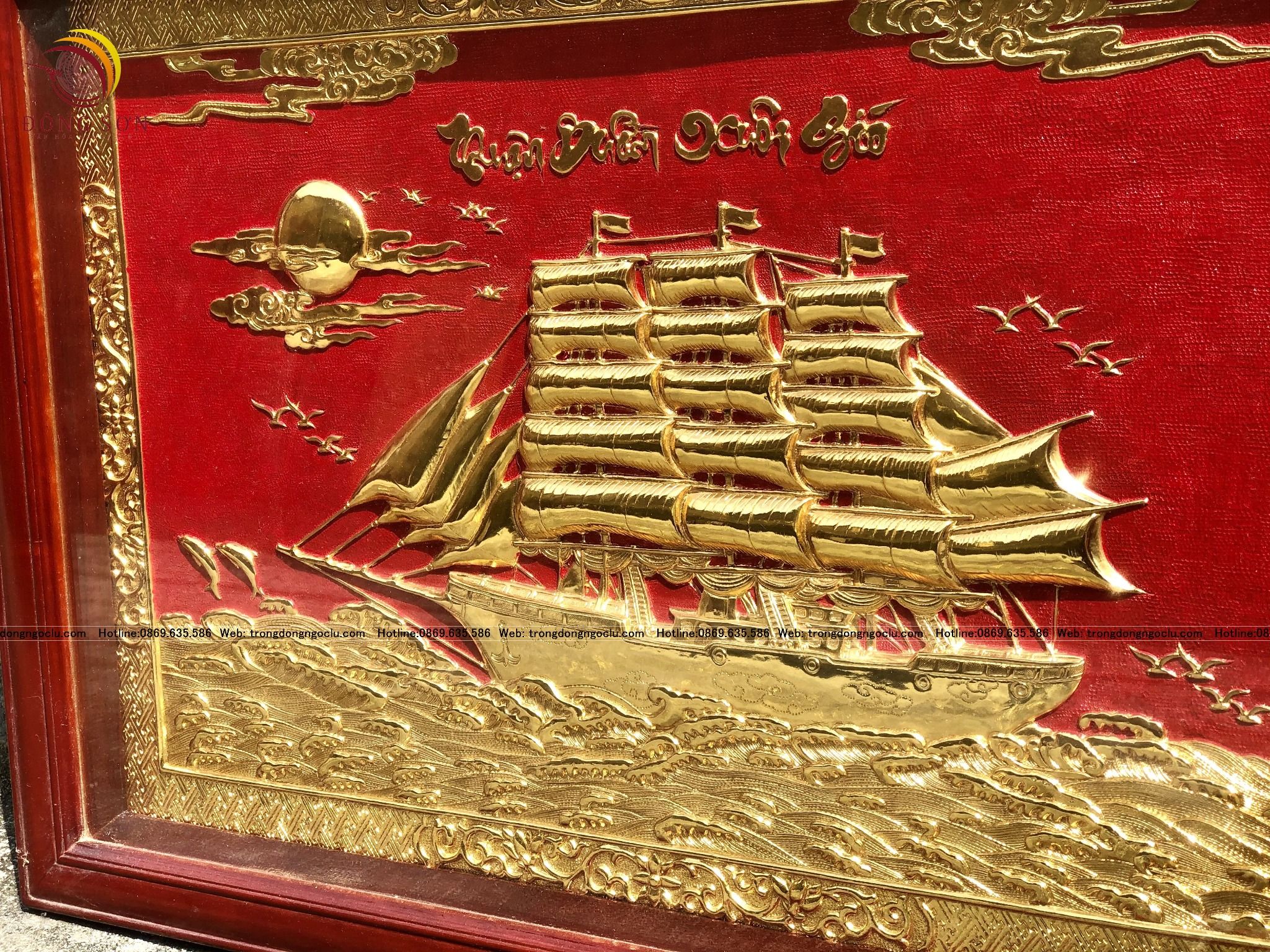 tranh thuan buom xuoi gio bang dong nen do ma vang 24k cao cap tranh qua tang dep kich thuoc 68cm x 48cm