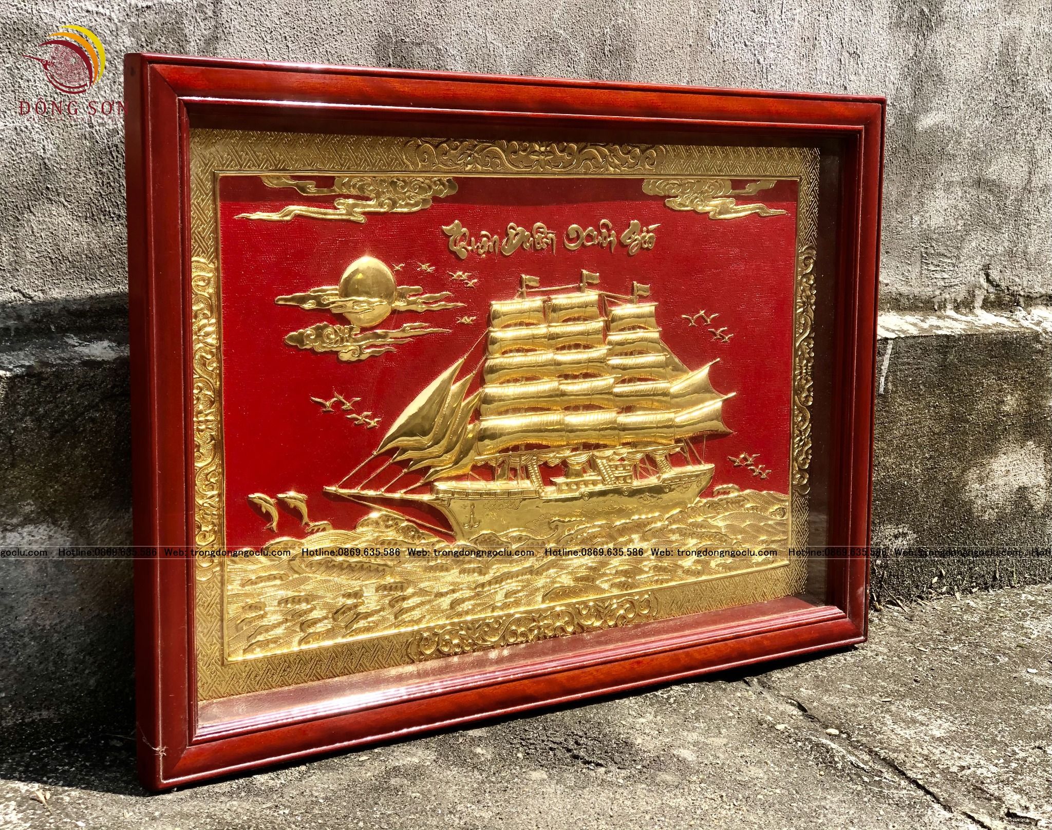 tranh thuan buom xuoi gio bang dong nen do ma vang 24k cao cap tranh qua tang dep kich thuoc 68cm x 48cm