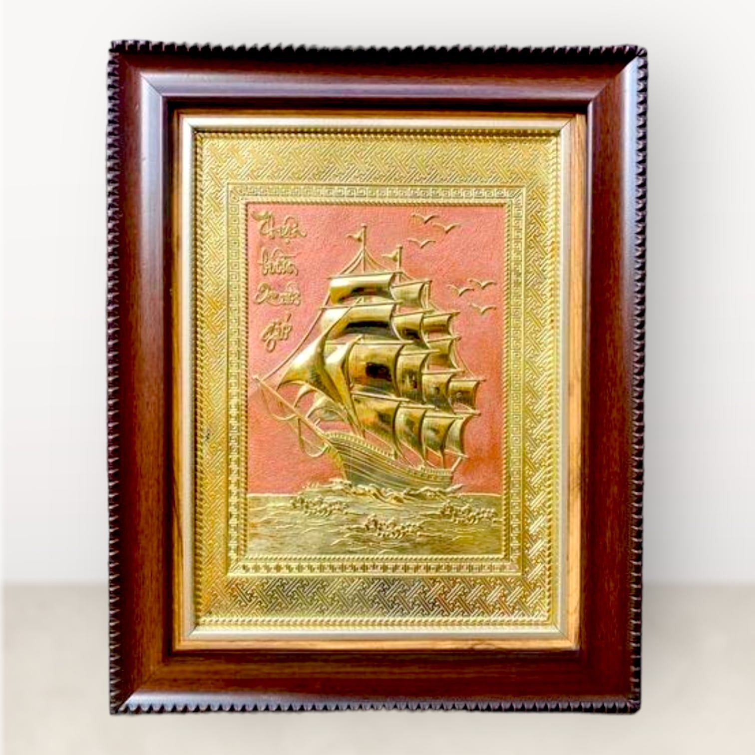 tranh qua tang thuan buom xuoi gio dong vang kich thuoc 28x34cm mau 4 xuong tranh dong