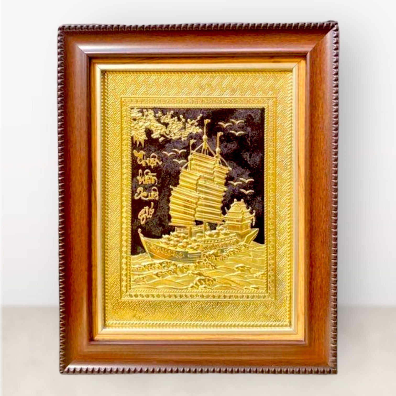 tranh qua tang thuan buom xuoi gio dong vang kich thuoc 28x34cm mau 12 xuong tranh dong