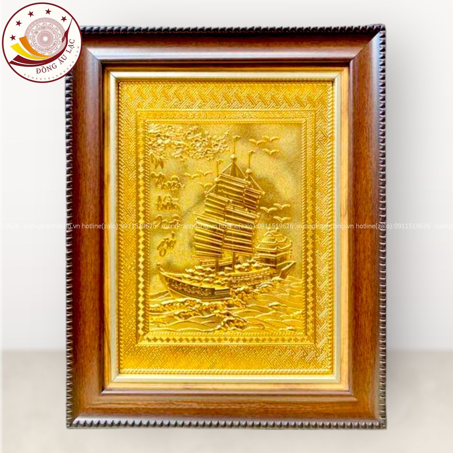 tranh qua tang thuan buom xuoi gio dong vang dat vang kich thuoc 28x34cm mau 2 xuong tranh dong