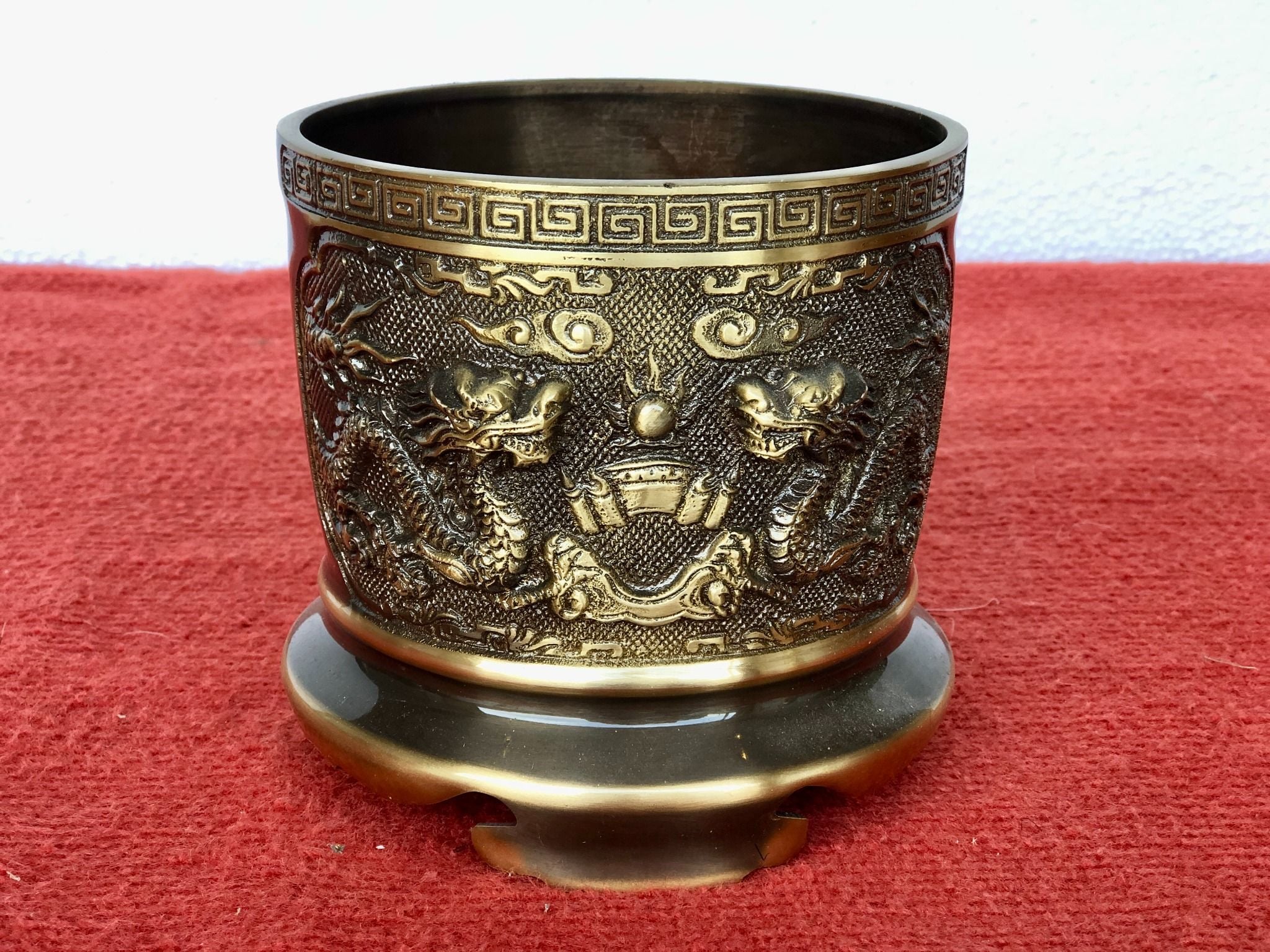 bat huong dong vang mau nau duong kinh 14cm xuong tranh dong