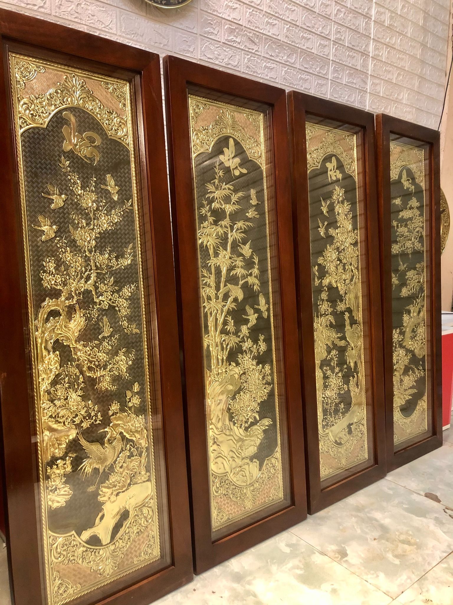 tranh tu quy dong vang kich thuoc 41x127cm mau 3 xuong tranh dong