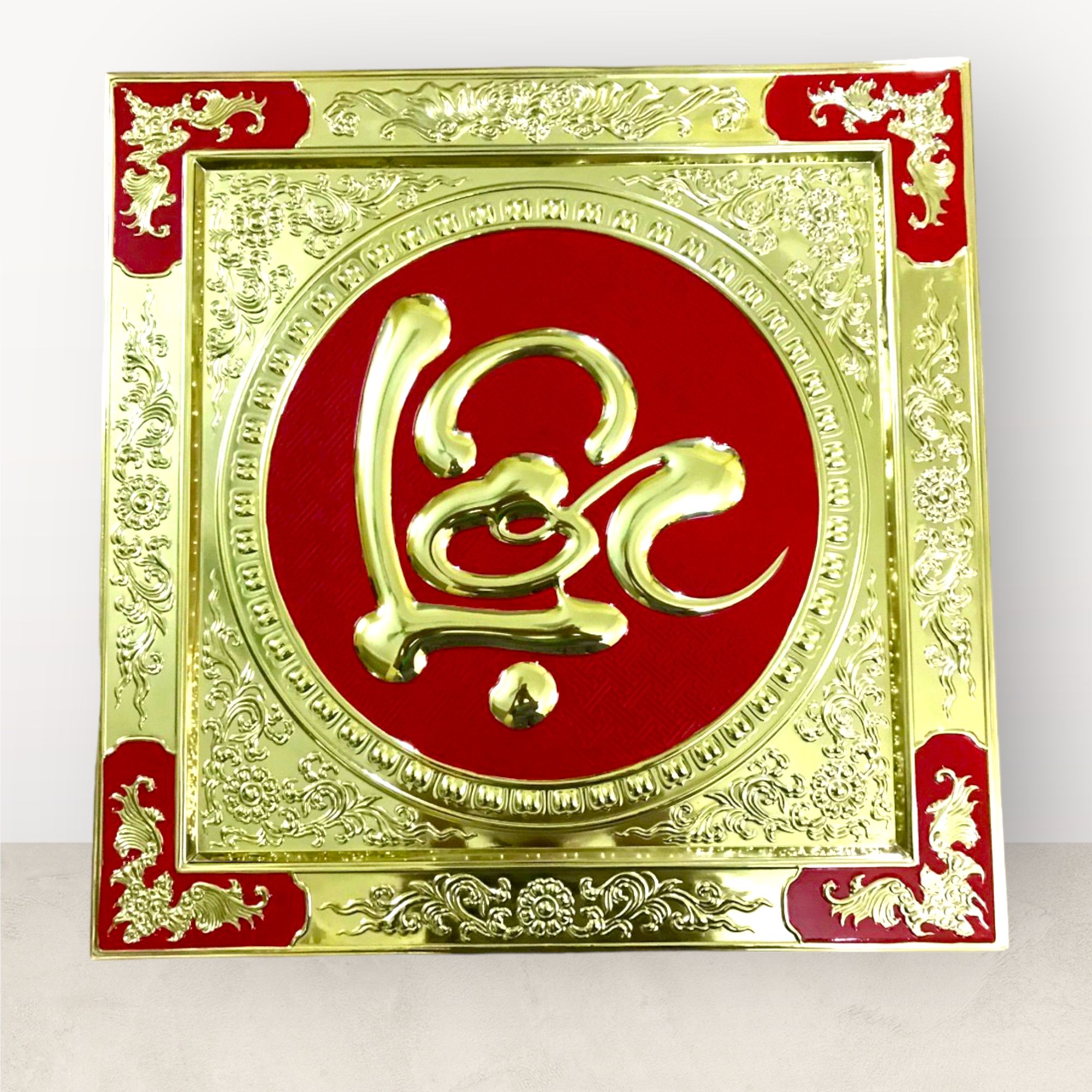 tranh qua tang chu loc bang dong vang kich thuoc 55x55cm xuong tranh dong