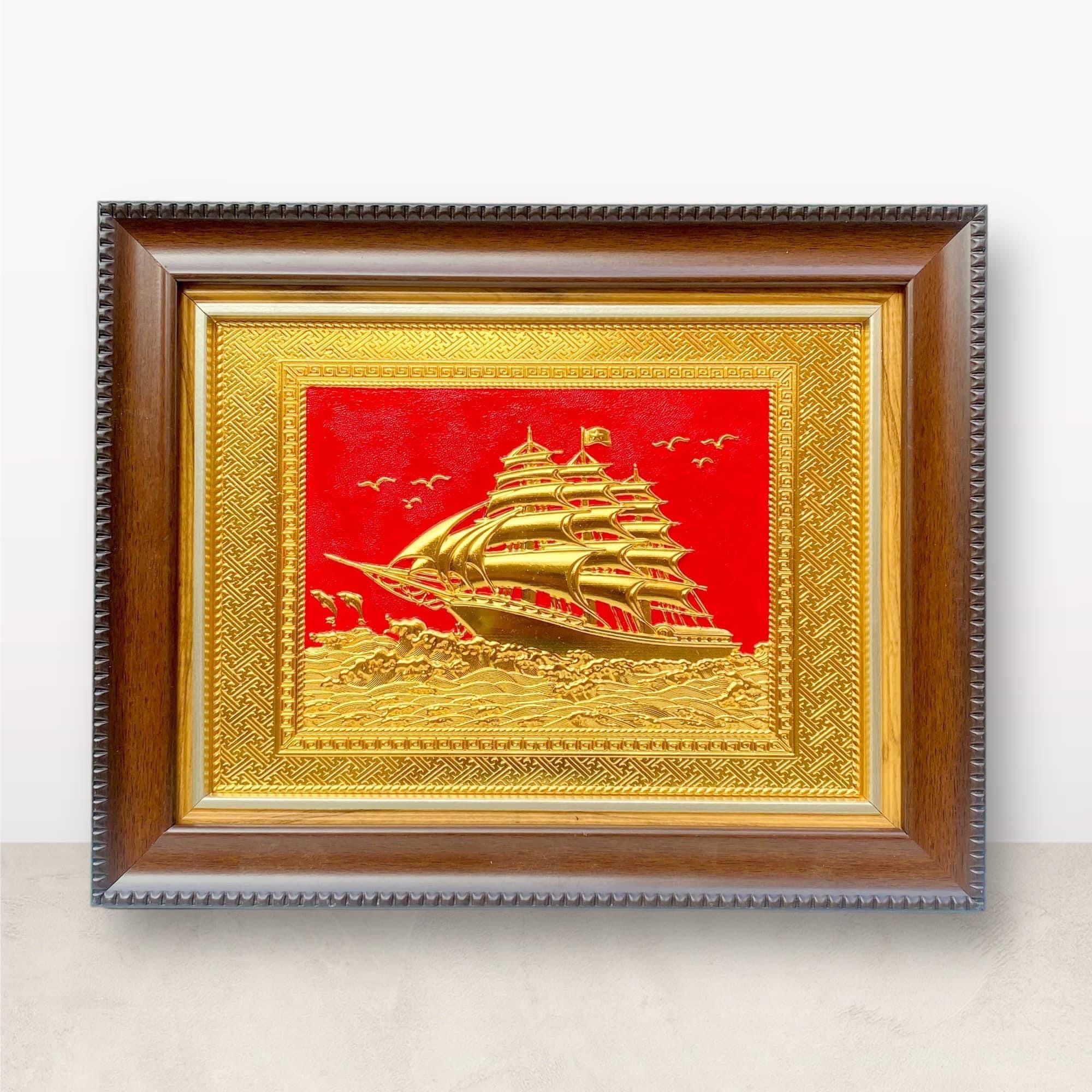tranh qua tang thuan buom xuoi gio dong vang dat vang kich thuoc 28x34cm mau 7 xuong tranh dong