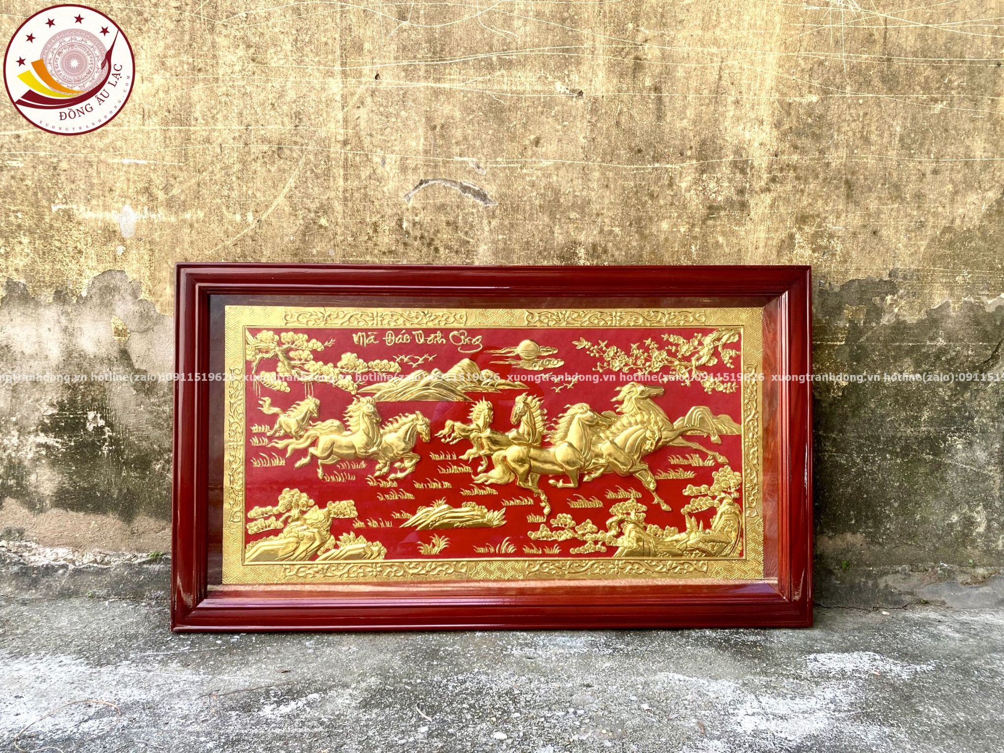 tranh qua tang ma dao thanh cong dong vang dat vang nen do kich thuoc 61x107cm xuong tranh dong