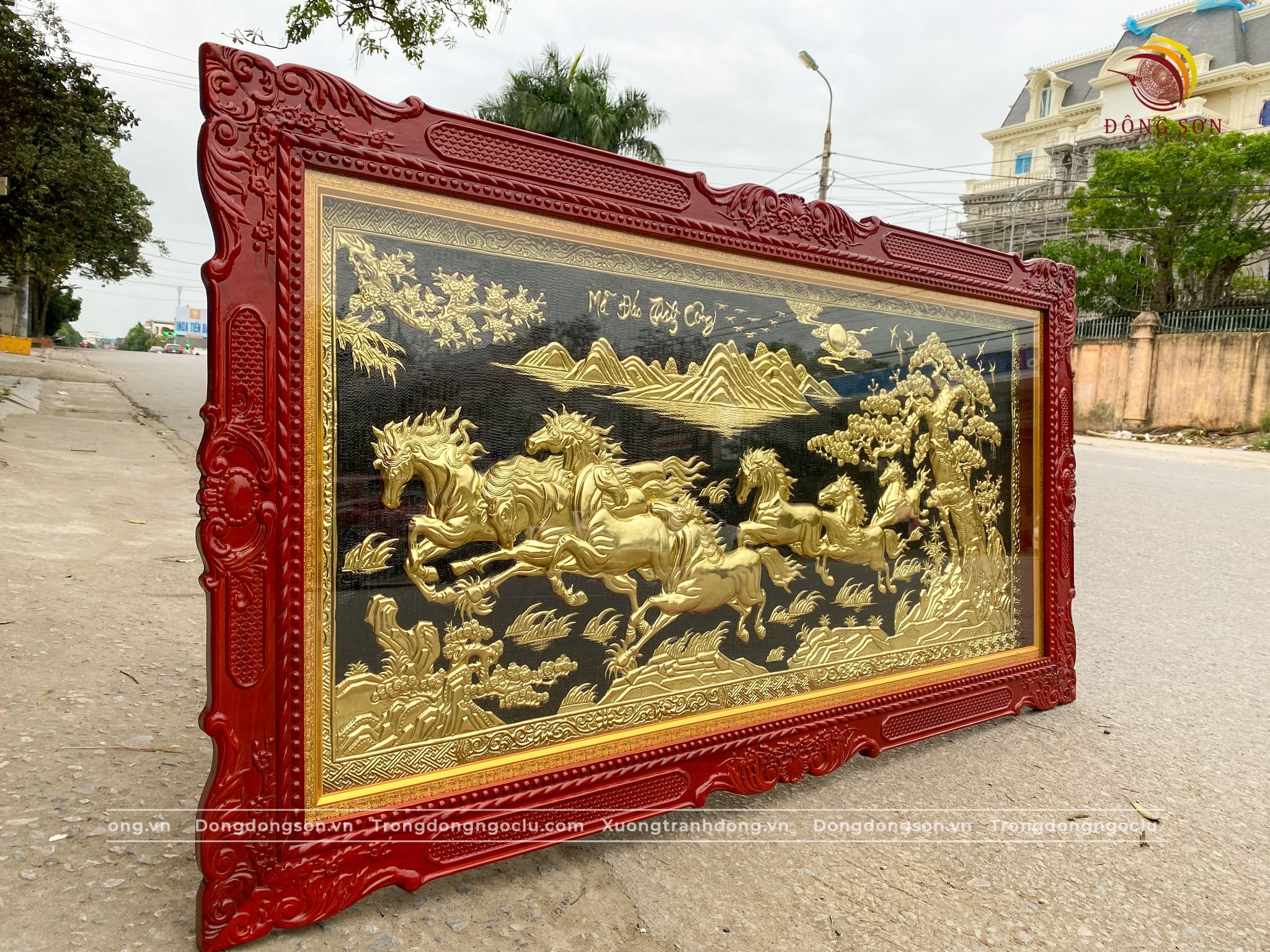 tranh ma dao thanh cong bang dong dat vang kt 1m7x90cm