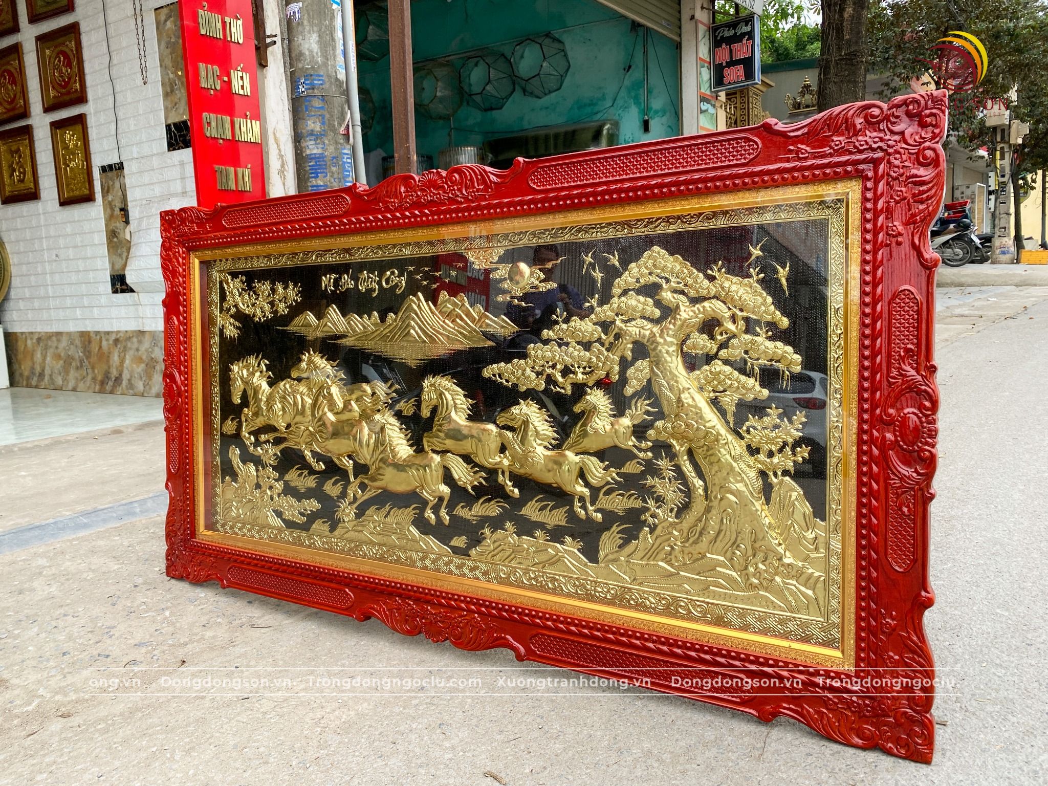 tranh ma dao thanh cong bang dong dat vang kt 1m7x90cm