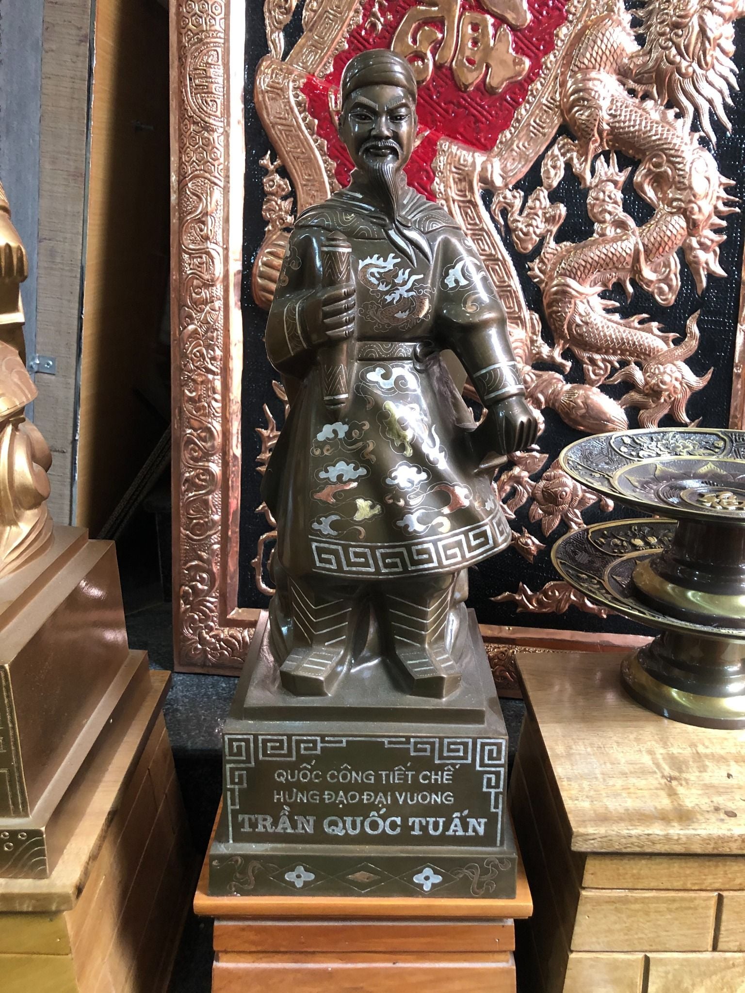 tuong tran quoc tuan dong do kham tam khi cao 50cm mau 1 xuong tranh dong